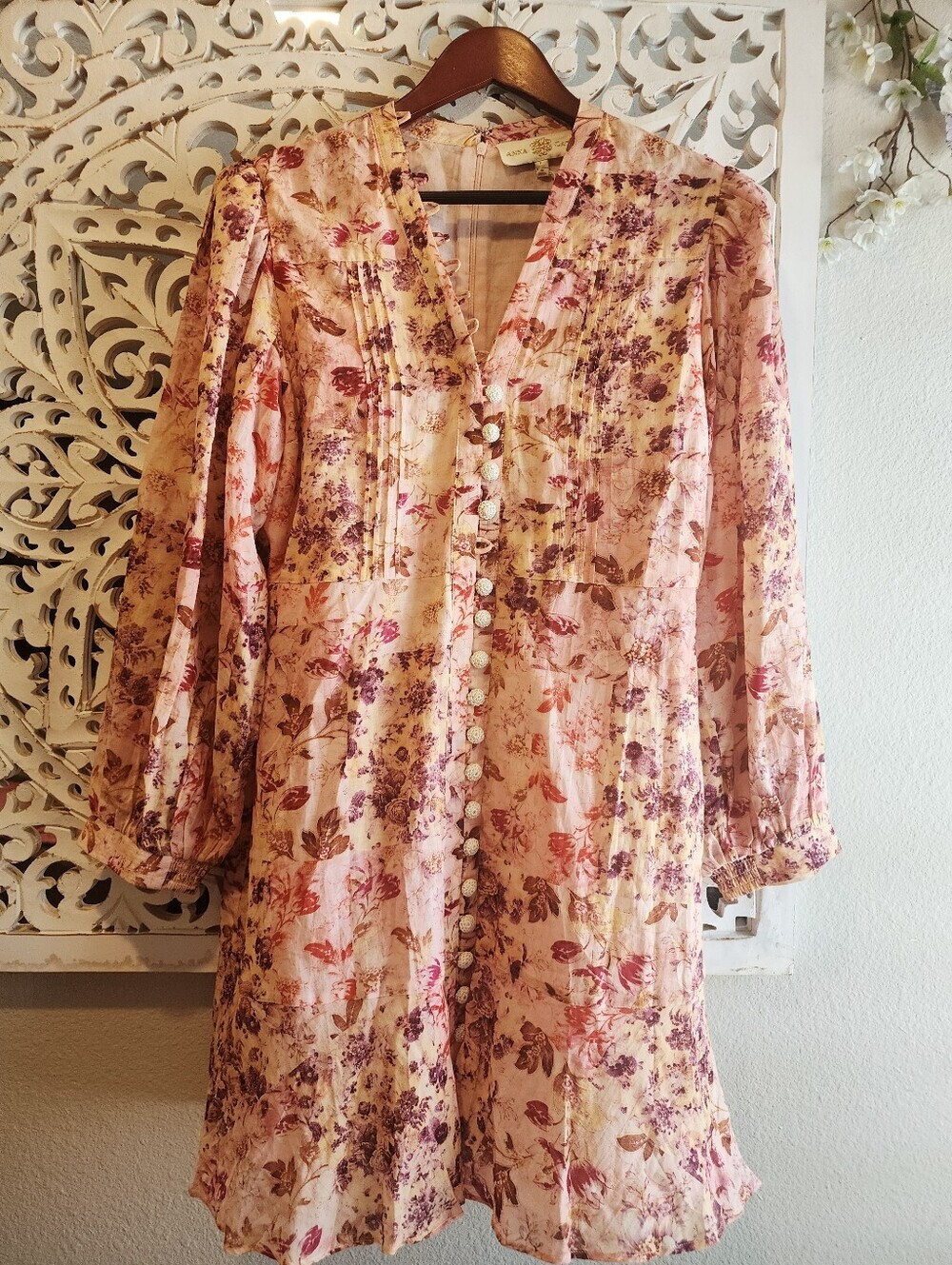ANNA CATE FLORAL MINI DRESS LONG SLEEVES V NECKLINE PINK TONES SIZE LARGE NWT